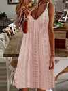Plus Size Women's V-Neck Cutout Jacquard Spaghetti Strap Summer Dress - Solid Knee-Length (1XL-5XL)