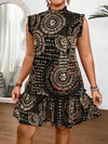 Plus Size Elegant Short Sleeve A-Line Dress, Black Gold Red Paisley Print, Ruched Hem Round Neck